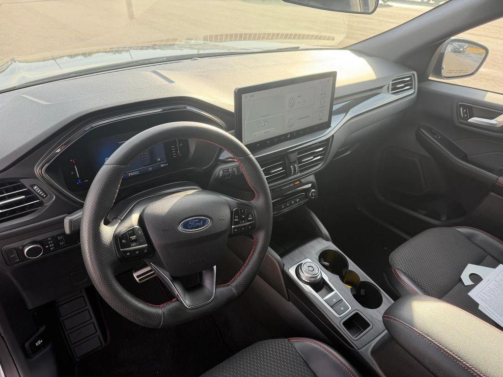 used 2023 Ford Escape car, priced at $26,995