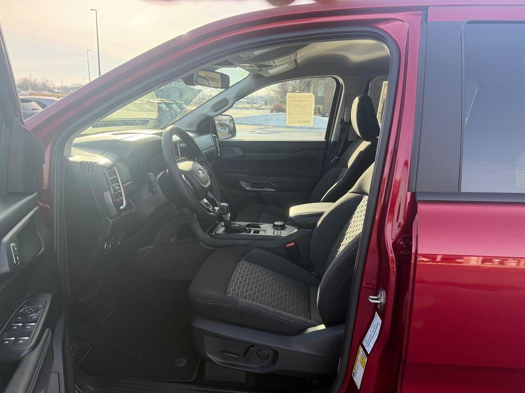 new 2025 Ford Ranger car, priced at $44,300