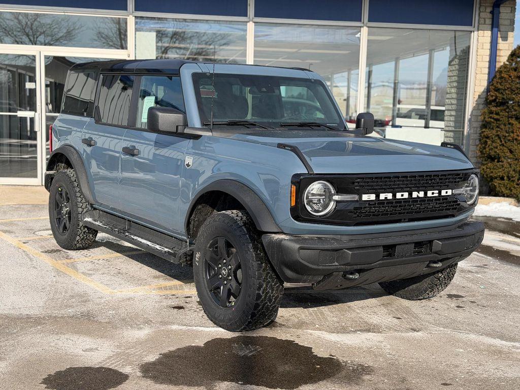 new 2025 Ford Bronco car, priced at $45,900