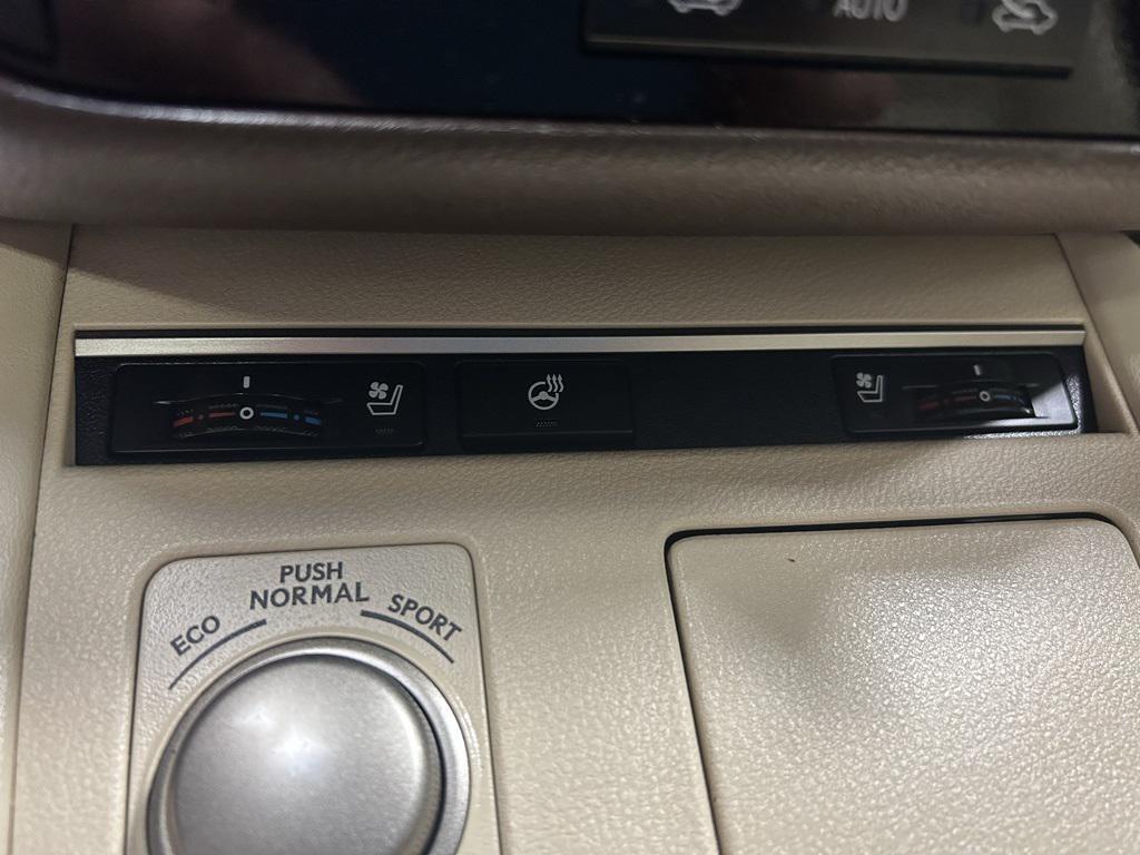 used 2016 Lexus ES 350 car, priced at $21,995