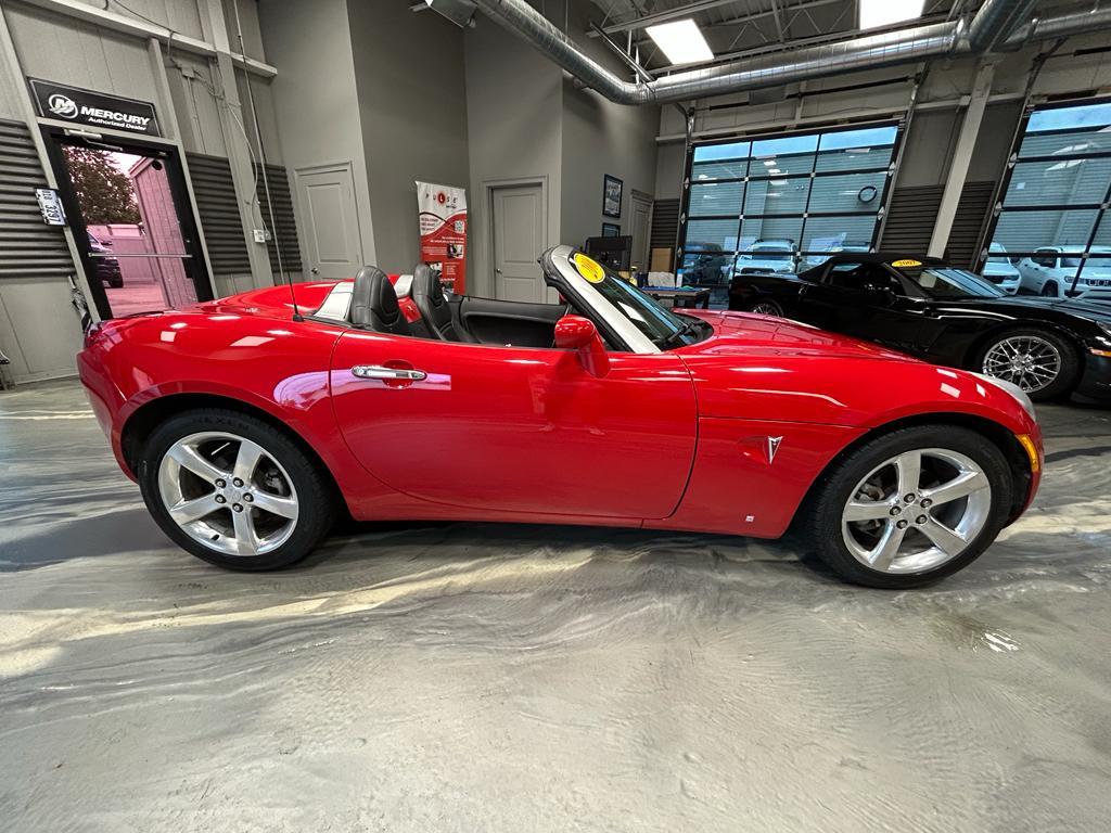 used 2006 Pontiac Solstice car, priced at $13,995