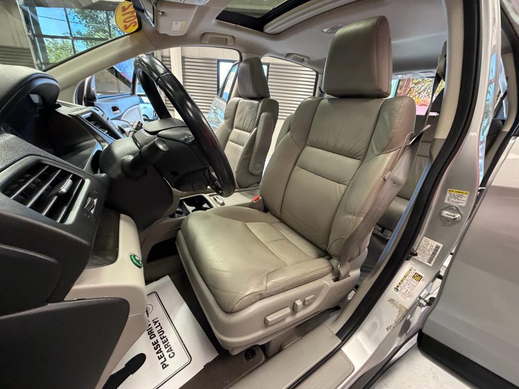 used 2012 Honda CR-V car, priced at $6,900