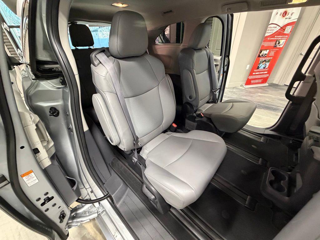 used 2022 Toyota Sienna car, priced at $33,195