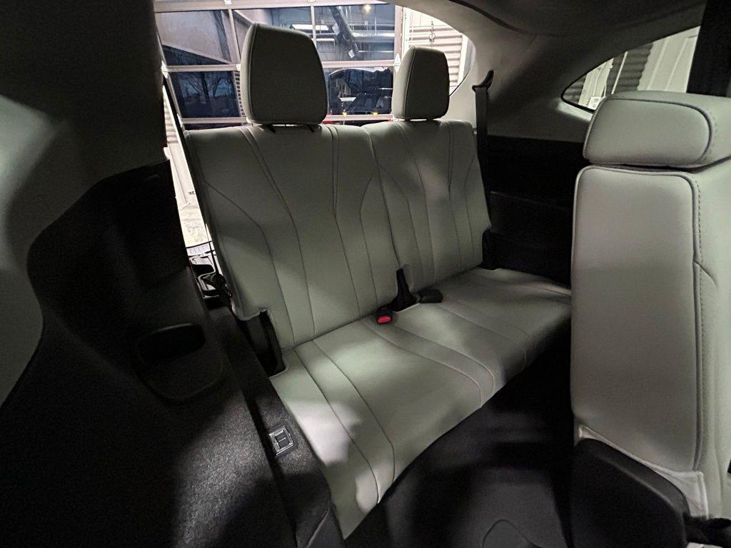 used 2024 Acura MDX car, priced at $41,995