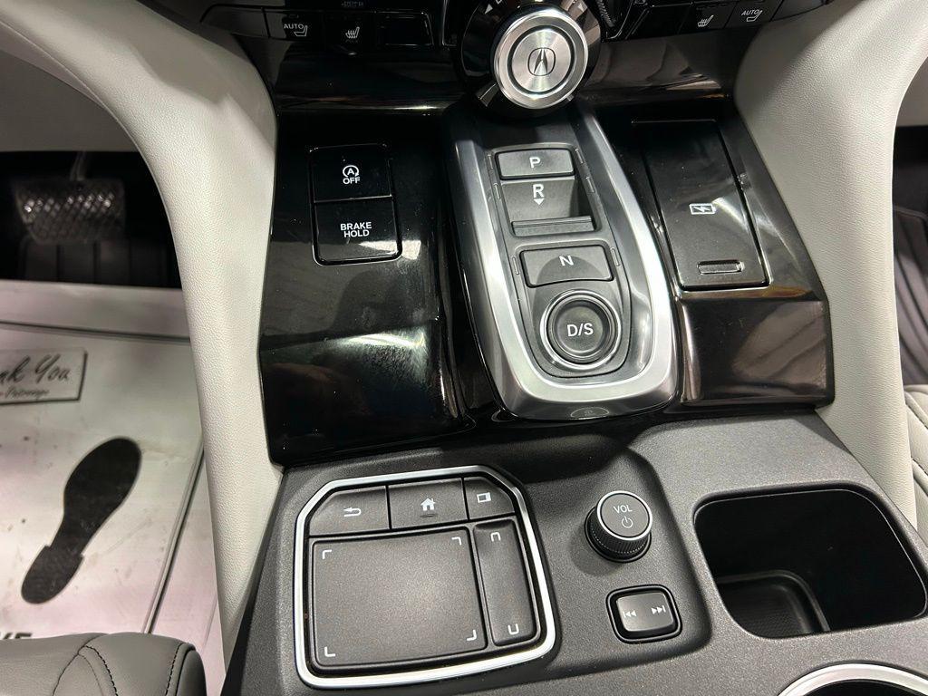 used 2024 Acura MDX car, priced at $41,995