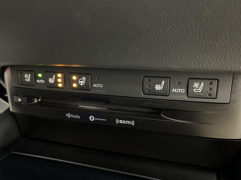 used 2019 Lexus ES 350 car, priced at $26,495