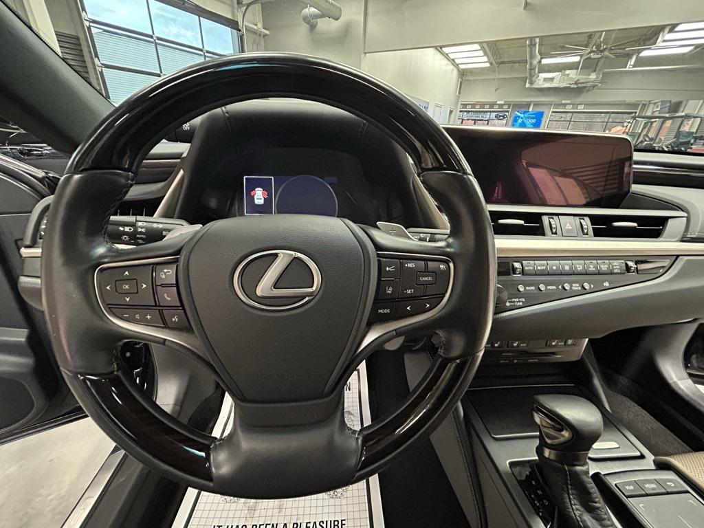 used 2019 Lexus ES 350 car, priced at $26,495