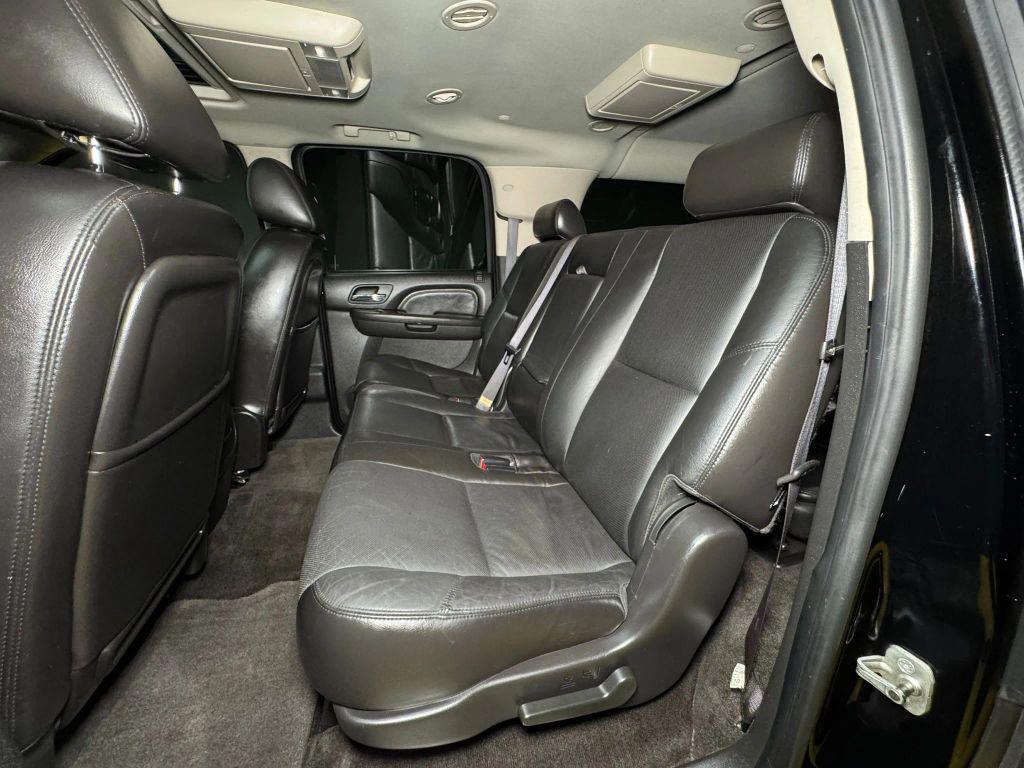 used 2010 GMC Yukon XL car, priced at $14,900