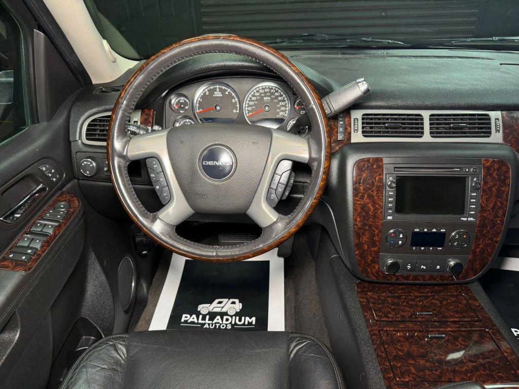 used 2010 GMC Yukon XL car, priced at $14,900