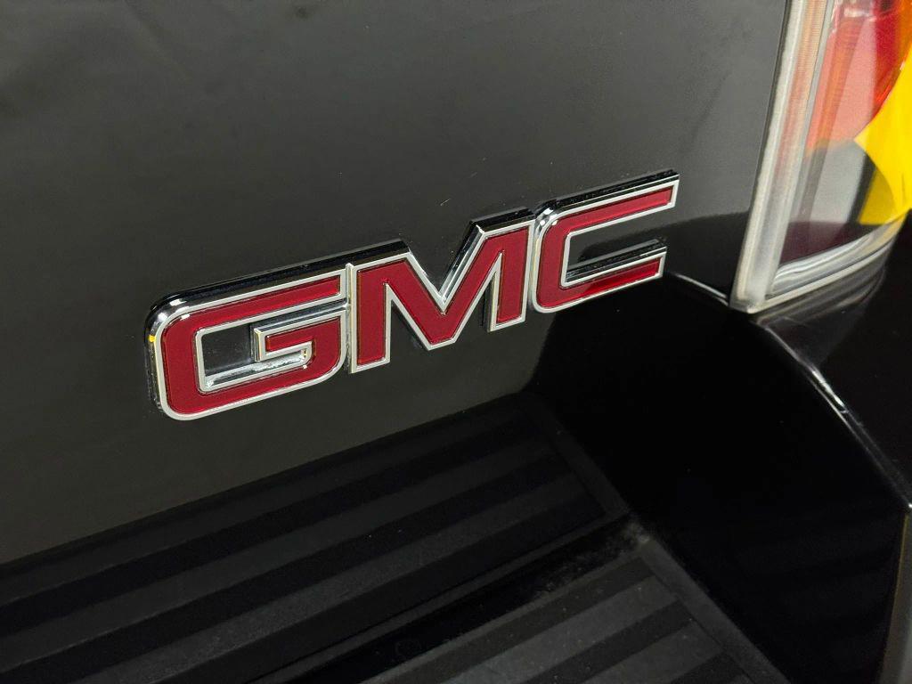 used 2010 GMC Yukon XL car, priced at $14,900