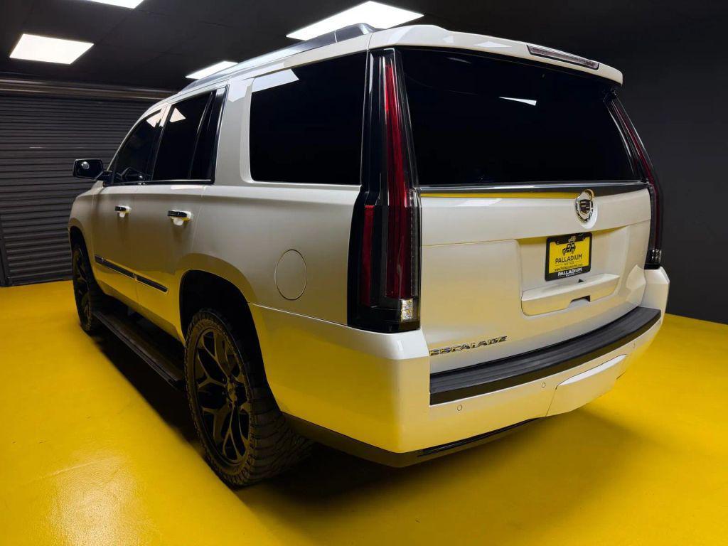 used 2015 Cadillac Escalade car, priced at $24,997