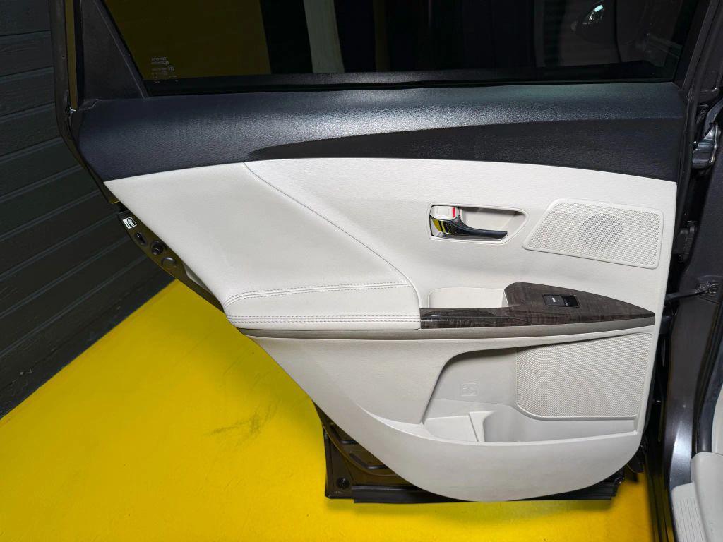 used 2014 Toyota Venza car, priced at $14,997