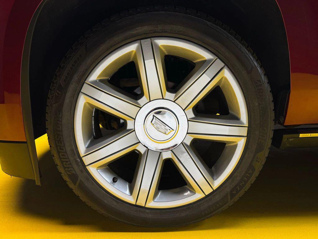 used 2015 Cadillac Escalade ESV car, priced at $23,350