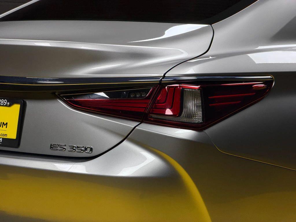 used 2020 Lexus ES 350 car, priced at $26,900