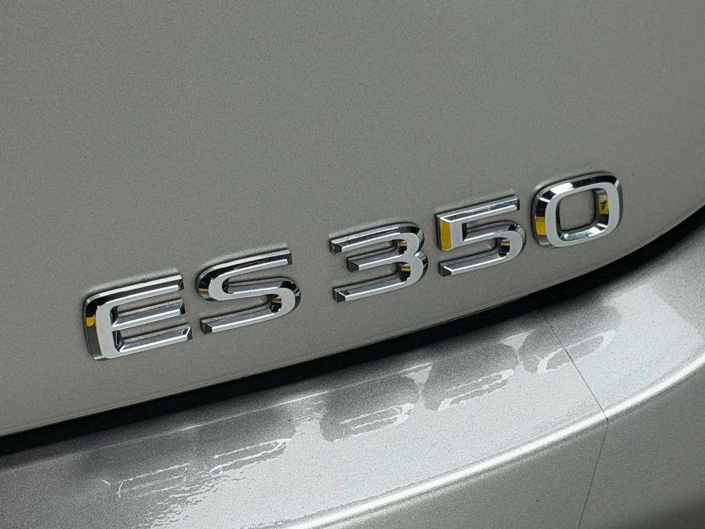 used 2020 Lexus ES 350 car, priced at $26,900