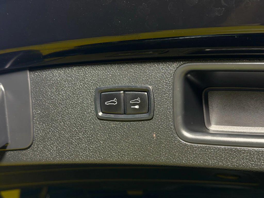 used 2018 Porsche Macan car, priced at $19,997