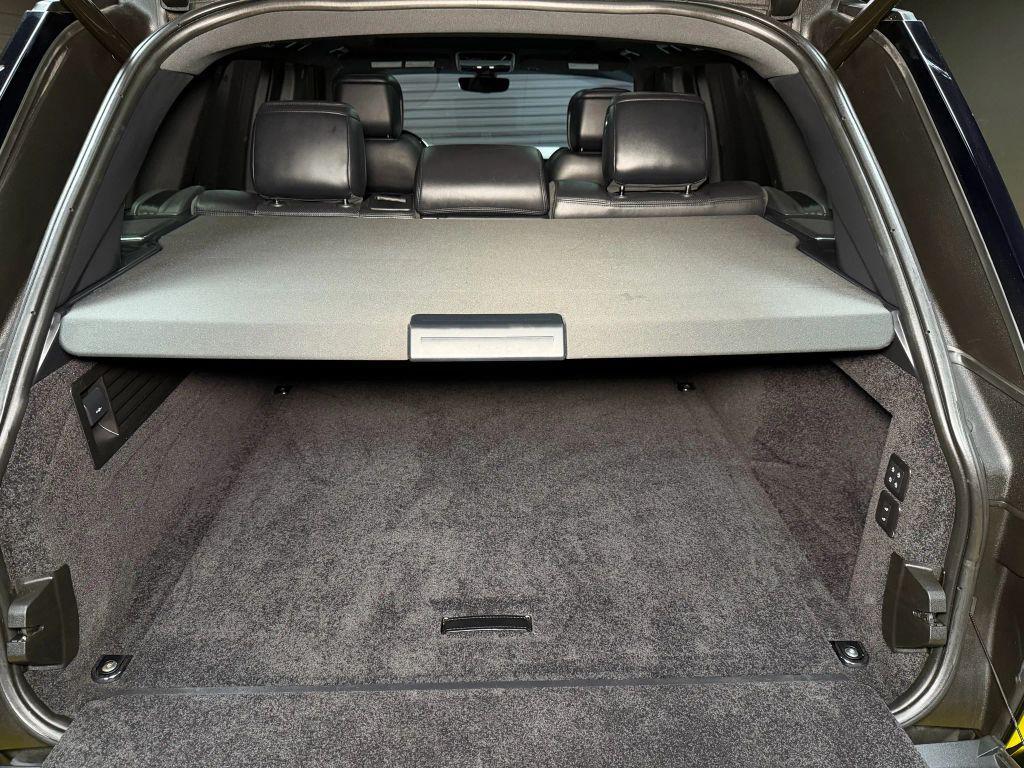 used 2018 Land Rover Range Rover car, priced at $30,997