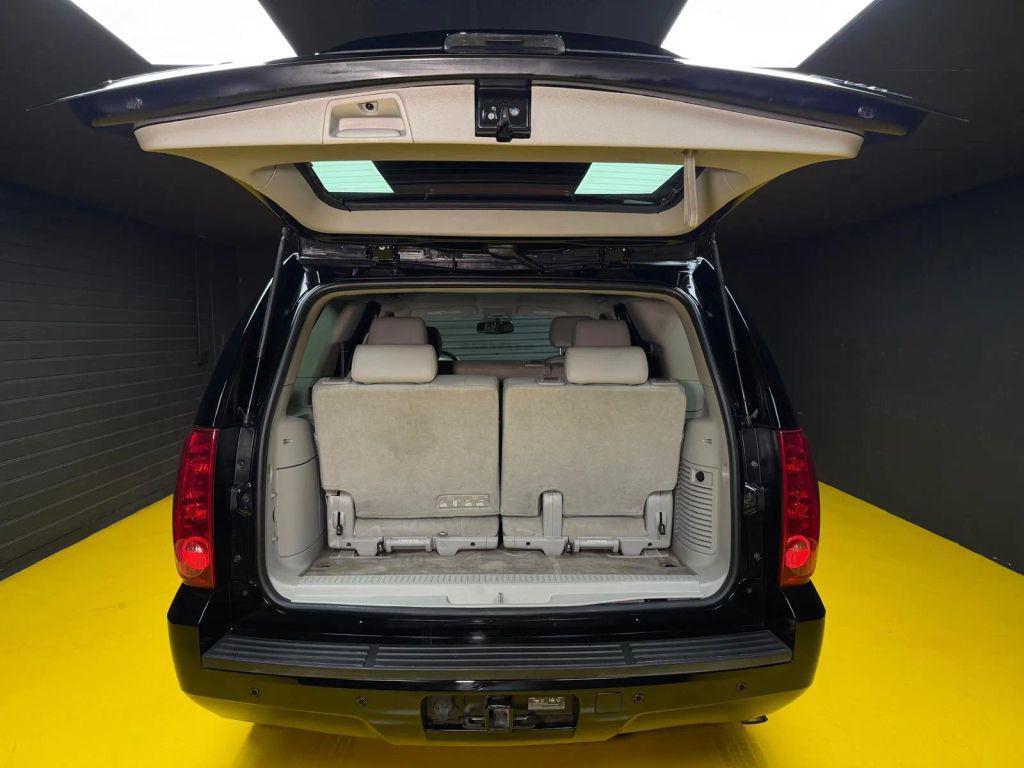 used 2014 GMC Yukon car, priced at $13,997