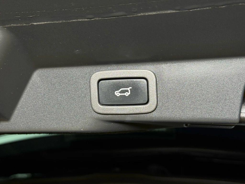 used 2016 Land Rover Range Rover Sport car, priced at $14,799