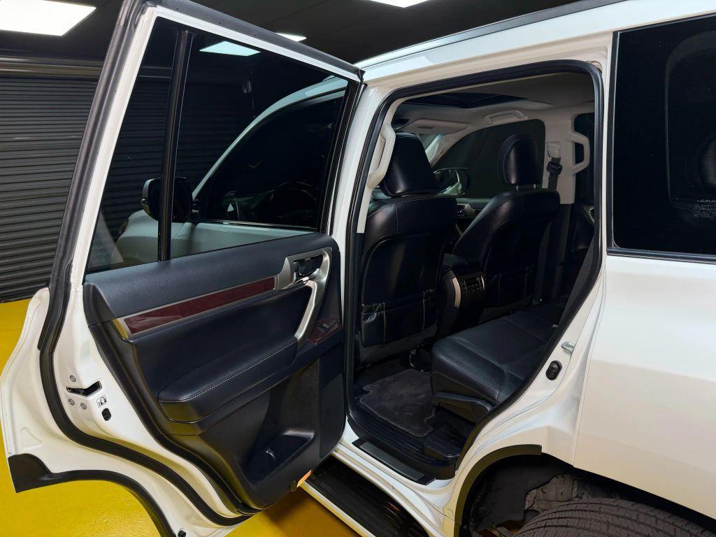 used 2014 Lexus GX 460 car, priced at $18,900