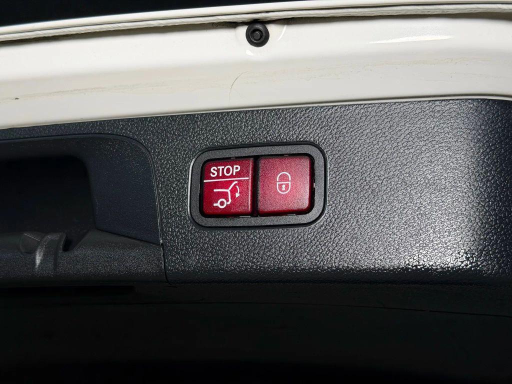 used 2019 Mercedes-Benz GLC 300 car, priced at $15,997