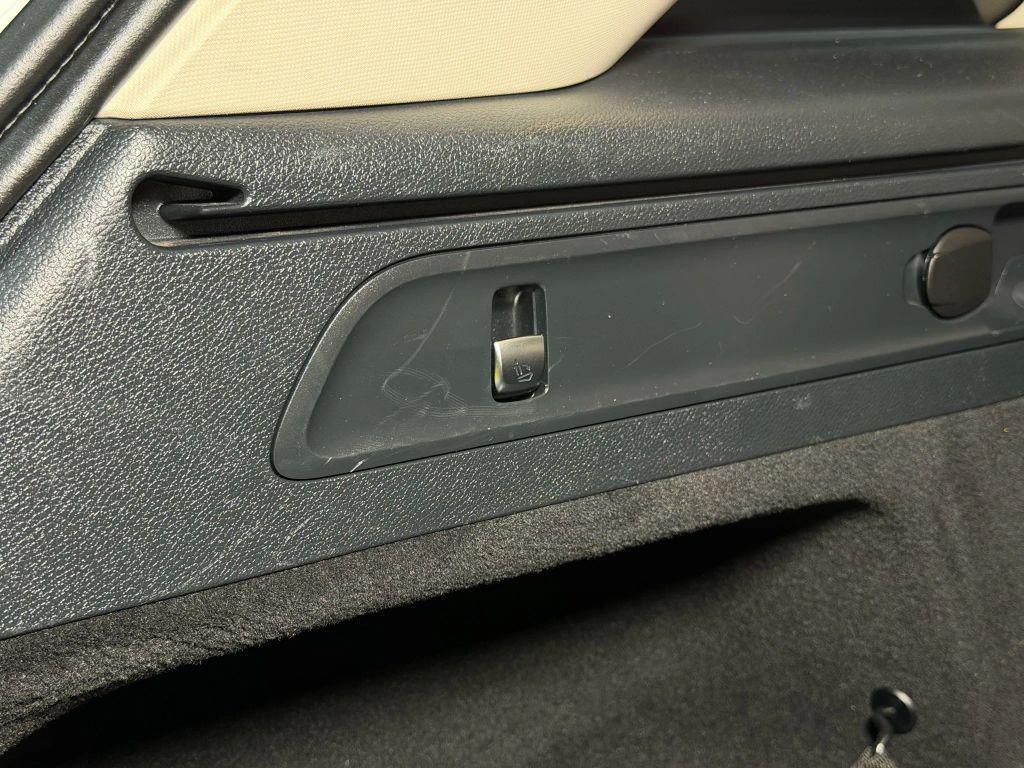 used 2019 Mercedes-Benz GLC 300 car, priced at $15,997