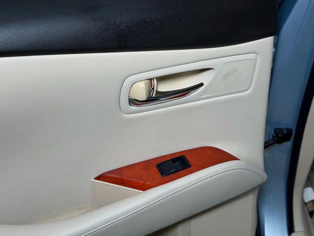 used 2011 Lexus RX 350 car, priced at $13,900