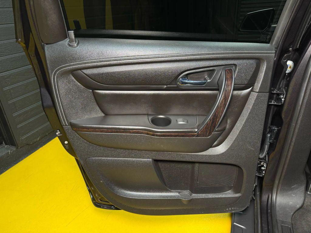 used 2016 Chevrolet Traverse car, priced at $11,997