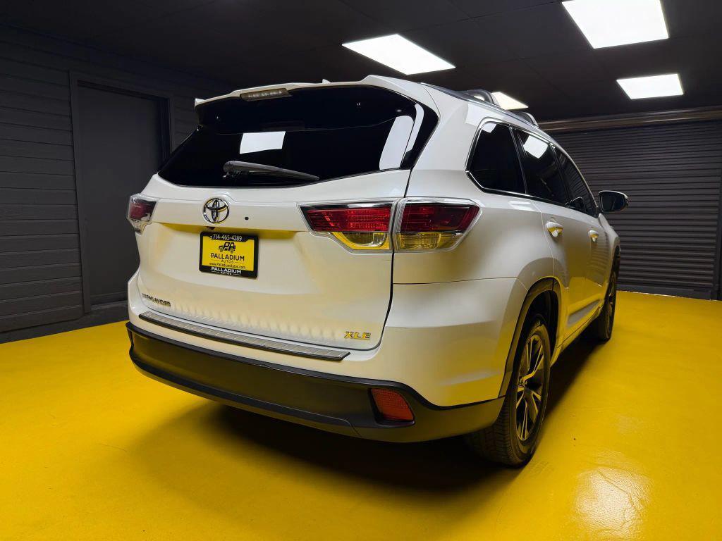 used 2016 Toyota Highlander car, priced at $18,500