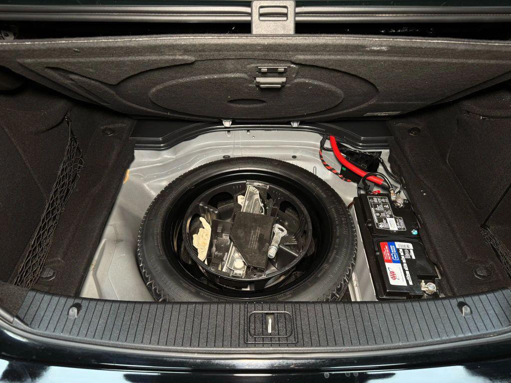 used 2010 Mercedes-Benz E-Class car, priced at $11,997