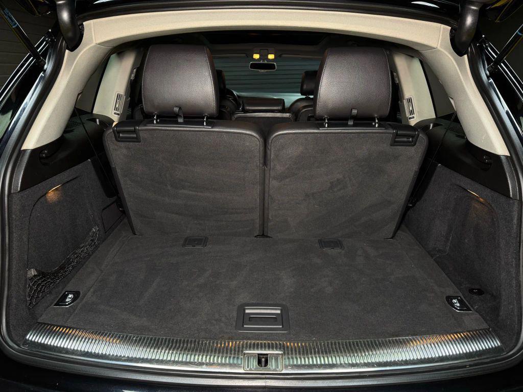 used 2015 Audi Q7 car, priced at $10,900