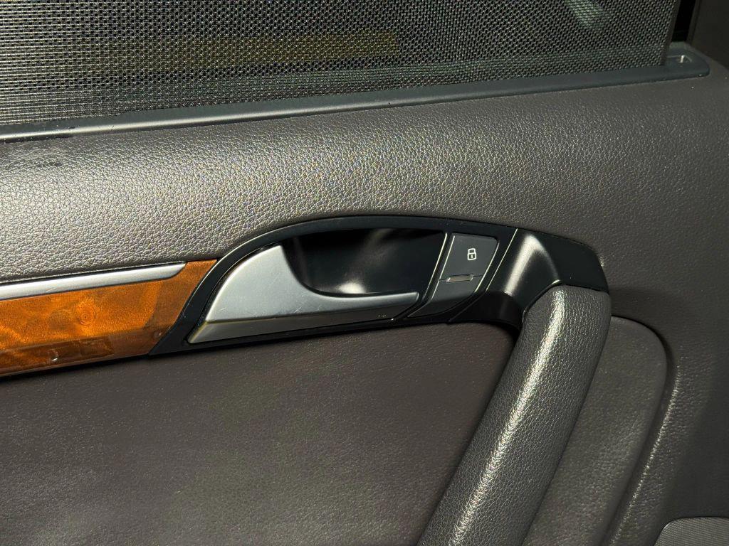 used 2015 Audi Q7 car, priced at $10,900