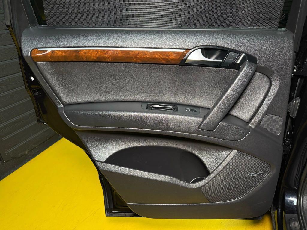 used 2015 Audi Q7 car, priced at $10,900