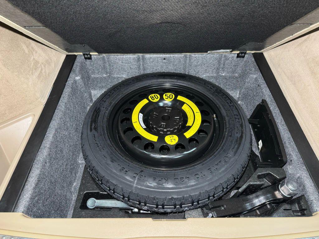 used 2012 Mercedes-Benz M-Class car, priced at $10,997