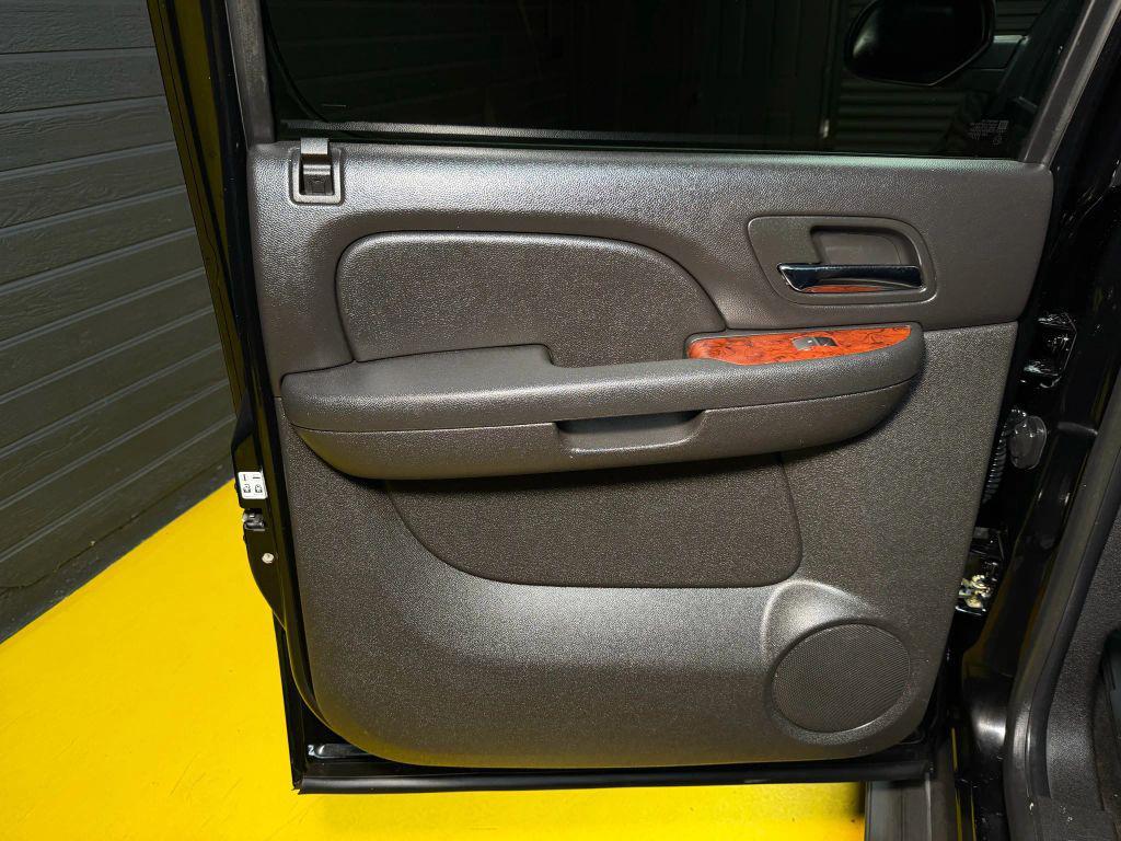 used 2013 Chevrolet Avalanche car, priced at $19,997