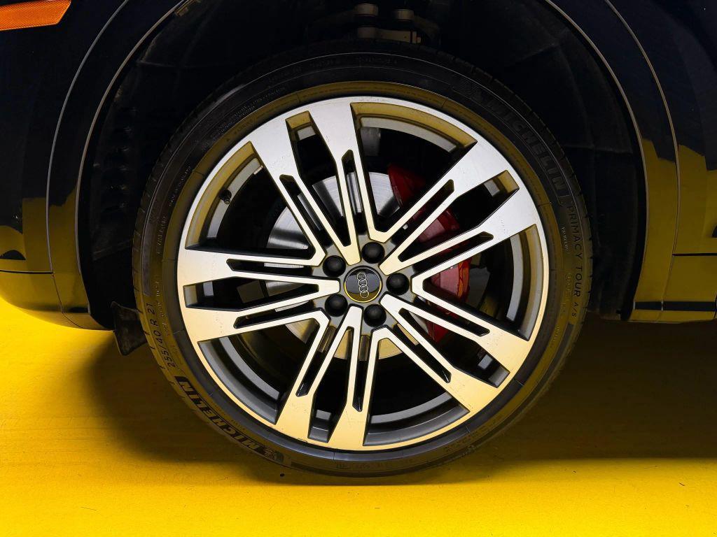 used 2018 Audi SQ5 car, priced at $19,400