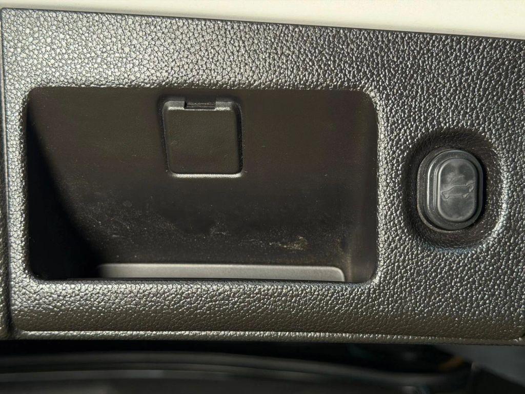 used 2016 Chevrolet Suburban car, priced at $25,997