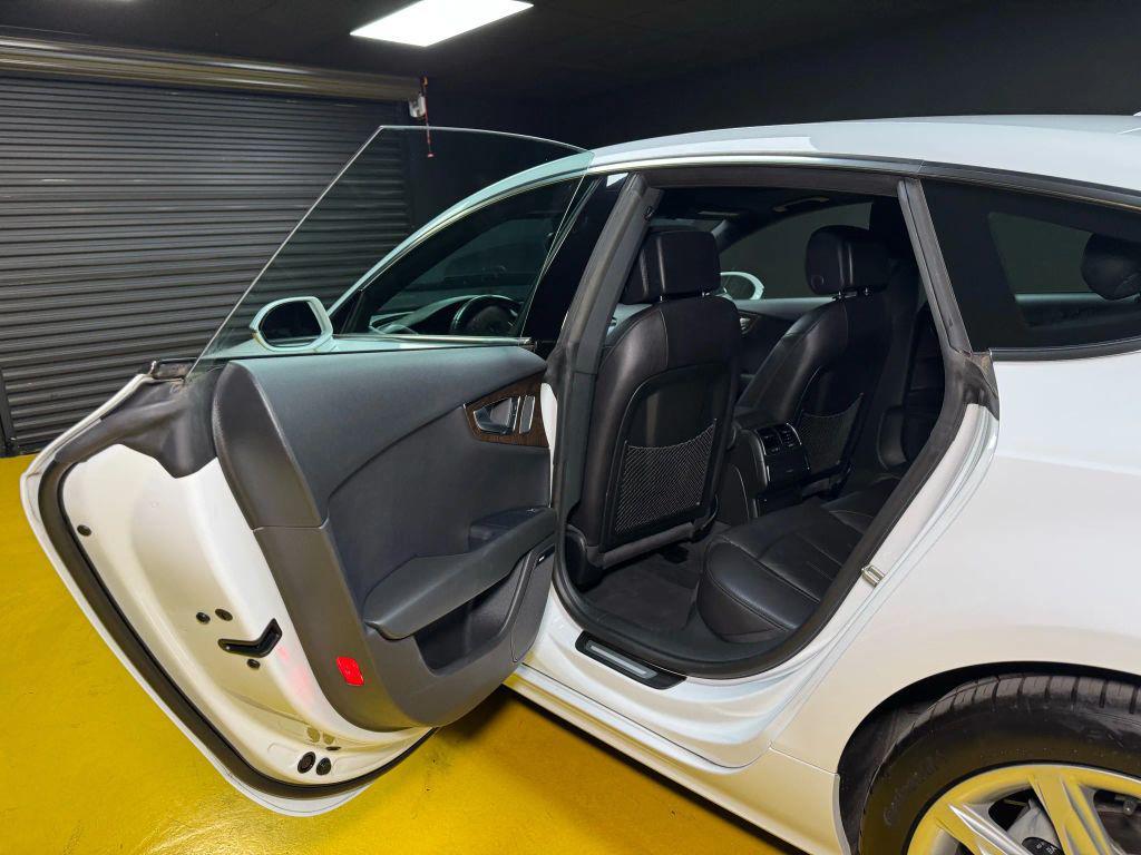 used 2014 Audi A7 car, priced at $18,500