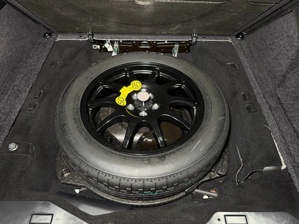 used 2020 Land Rover Range Rover car, priced at $32,900