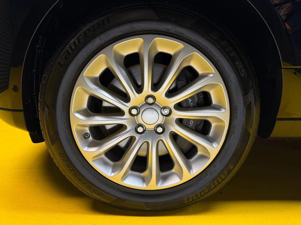 used 2020 Land Rover Range Rover car, priced at $32,900