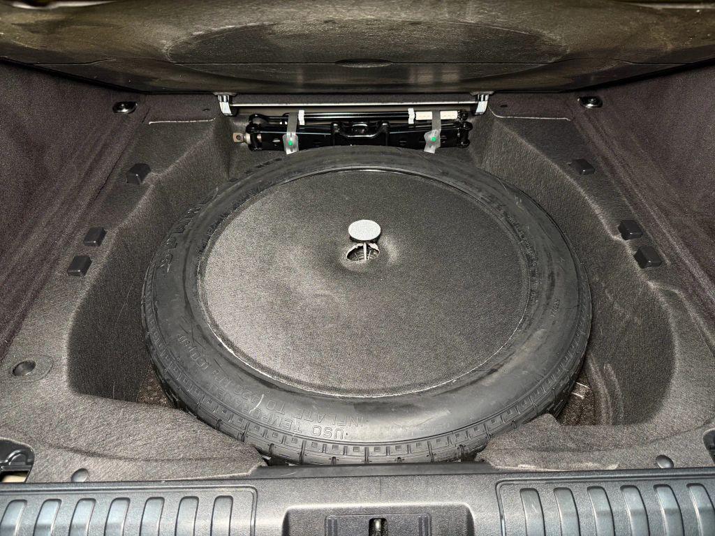 used 2015 Land Rover Range Rover Sport car, priced at $21,900