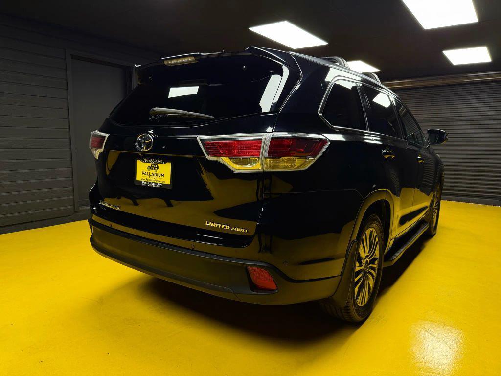 used 2015 Toyota Highlander car, priced at $19,500