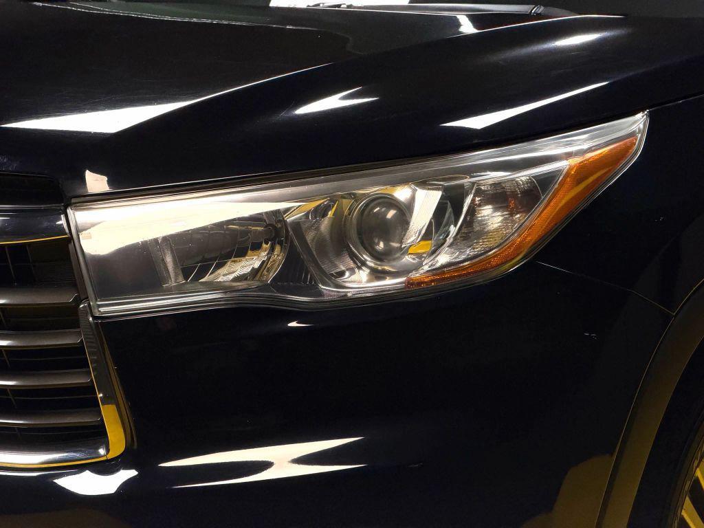 used 2015 Toyota Highlander car, priced at $19,500