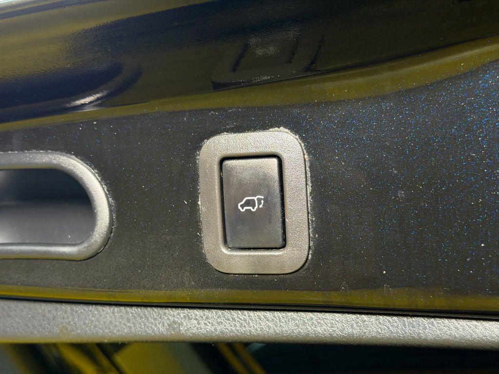 used 2015 Toyota Highlander car, priced at $19,500