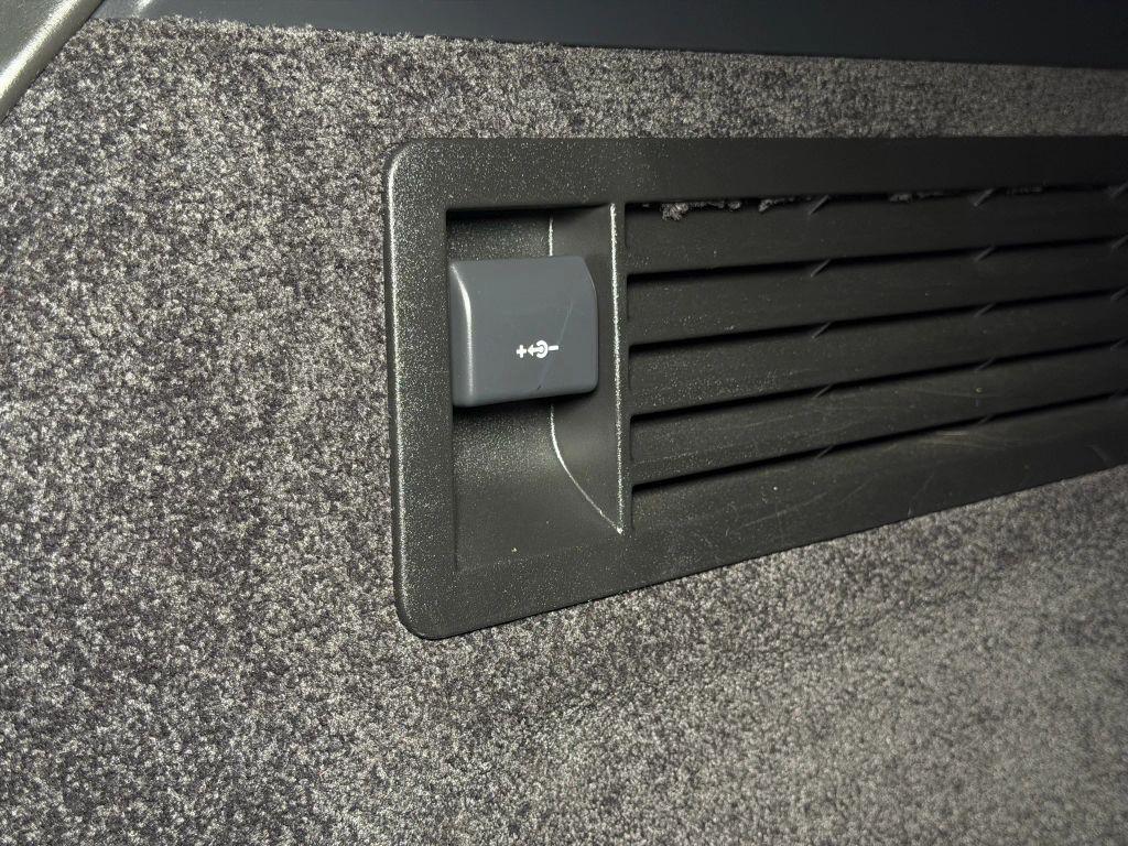 used 2014 Land Rover Range Rover car, priced at $16,500