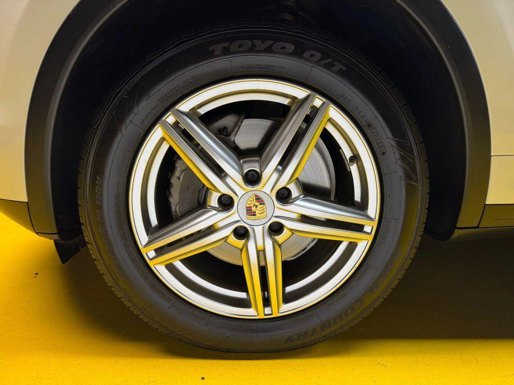 used 2014 Porsche Cayenne car, priced at $15,500