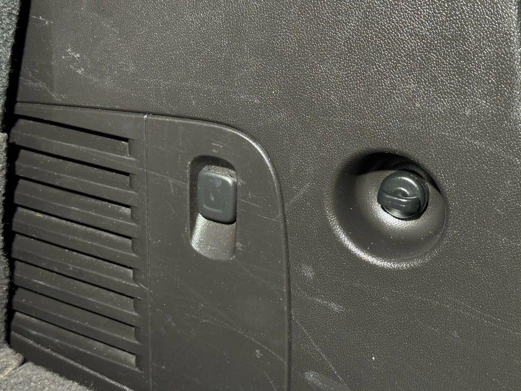 used 2016 GMC Yukon car, priced at $17,997