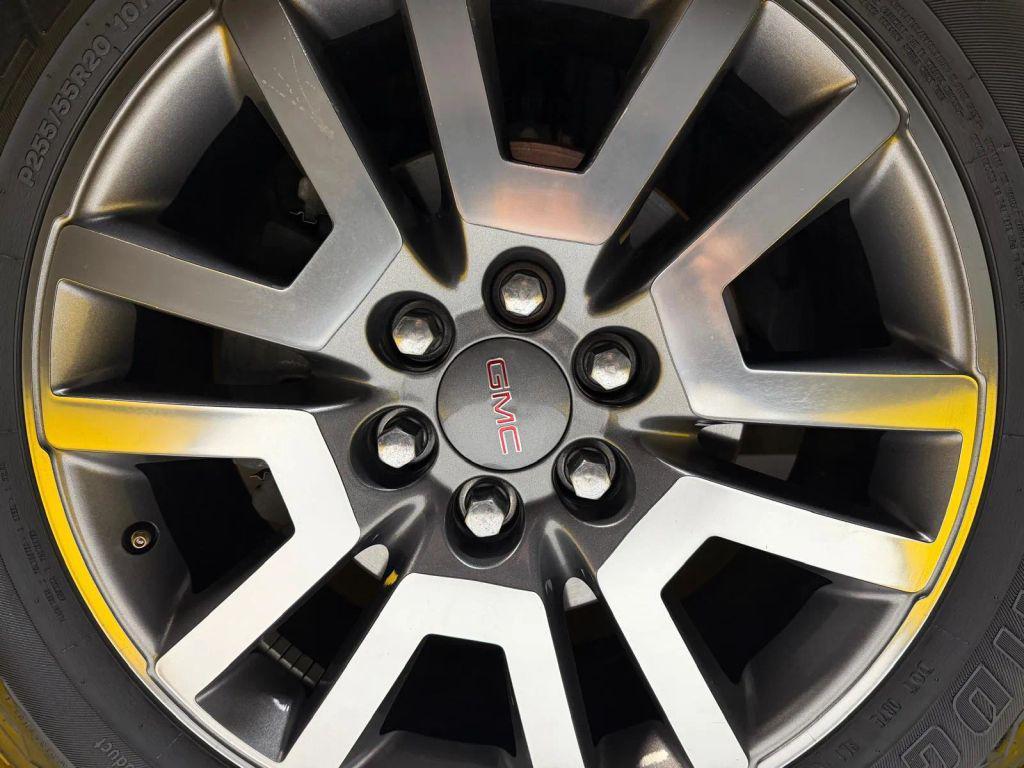 used 2013 GMC Acadia car, priced at $10,750