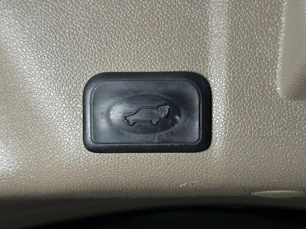 used 2013 GMC Acadia car, priced at $10,750