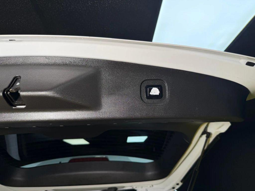 used 2013 Chevrolet Equinox car, priced at $8,997